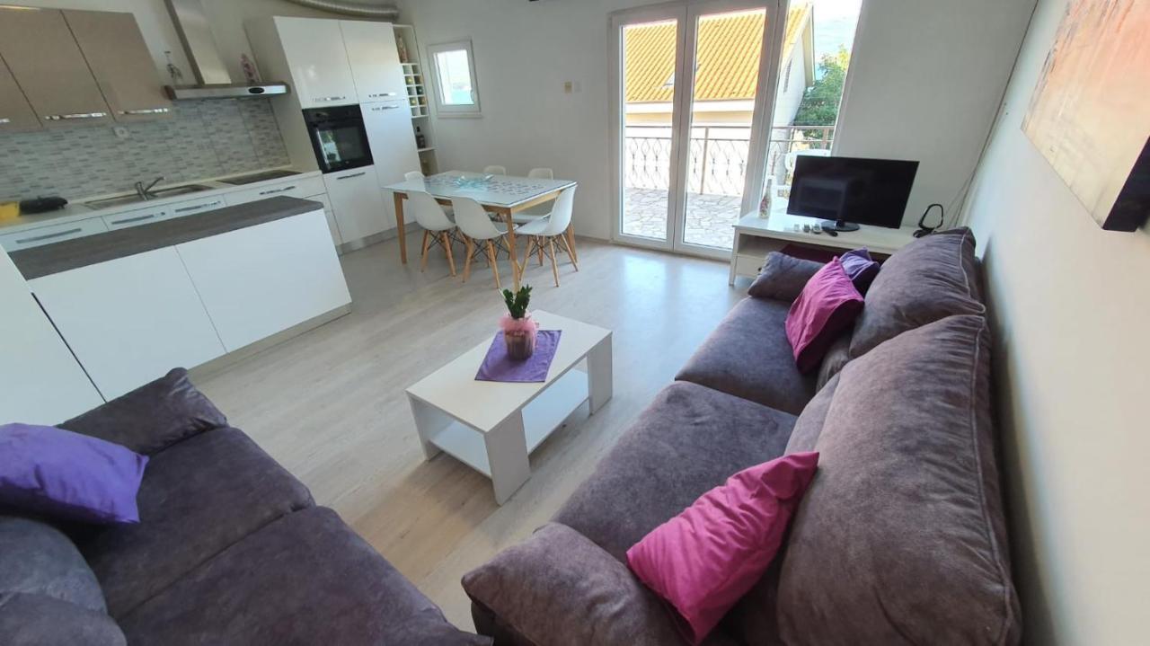 Ana Home Sweet Home Trogir Exteriör bild
